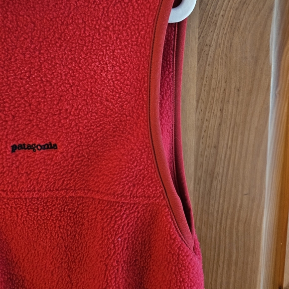 VINTAGE 70's PATAGONIA SYNCHILLA VEST STYLE 25182 WOMENS MEDIUM RED ZIP UP - Picture 5 of 15
